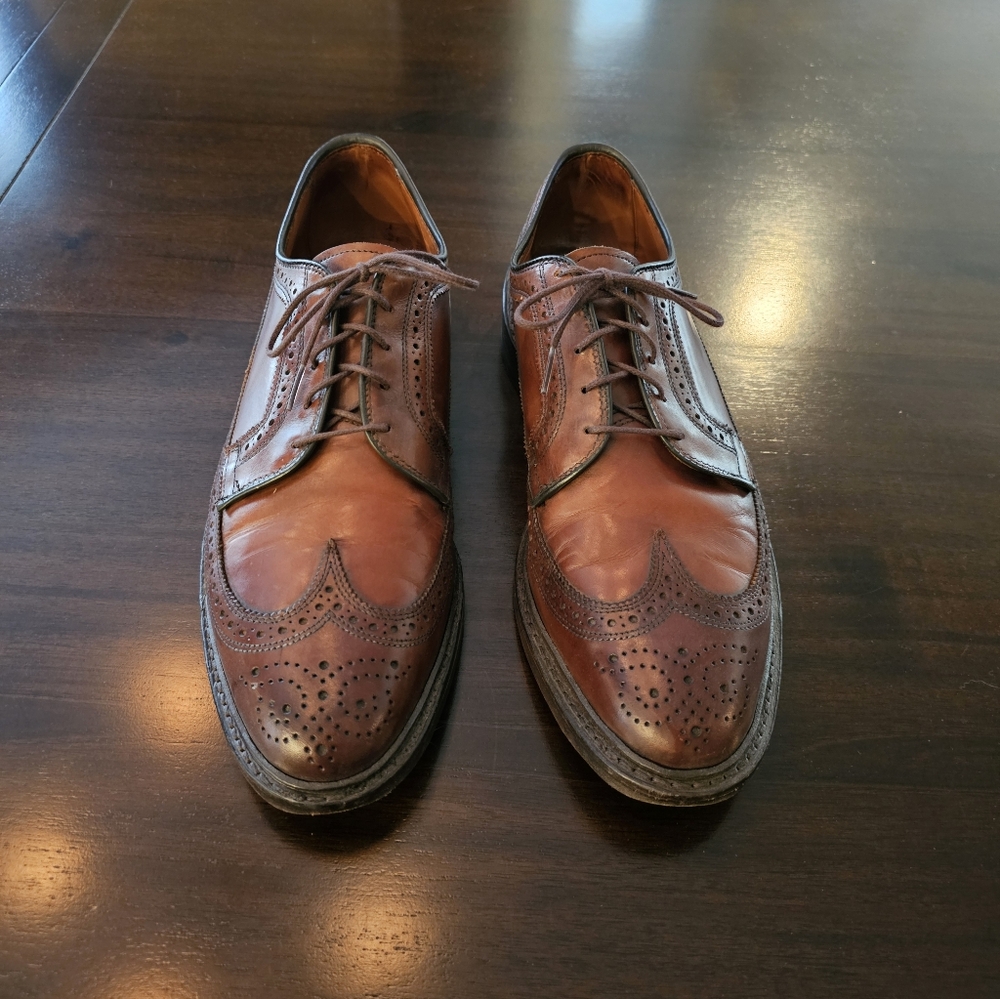 Allen Edmonds Macneil Wingtips Size 10E In Brown